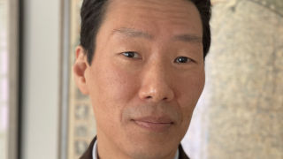 Dr. Ki Joo Choi headshot image